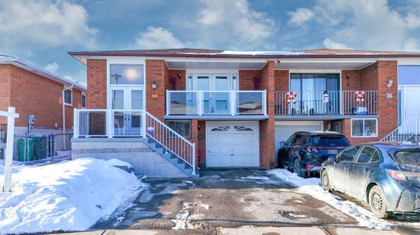 Brampton, ON L6V 3K2,34 Major Oaks DR