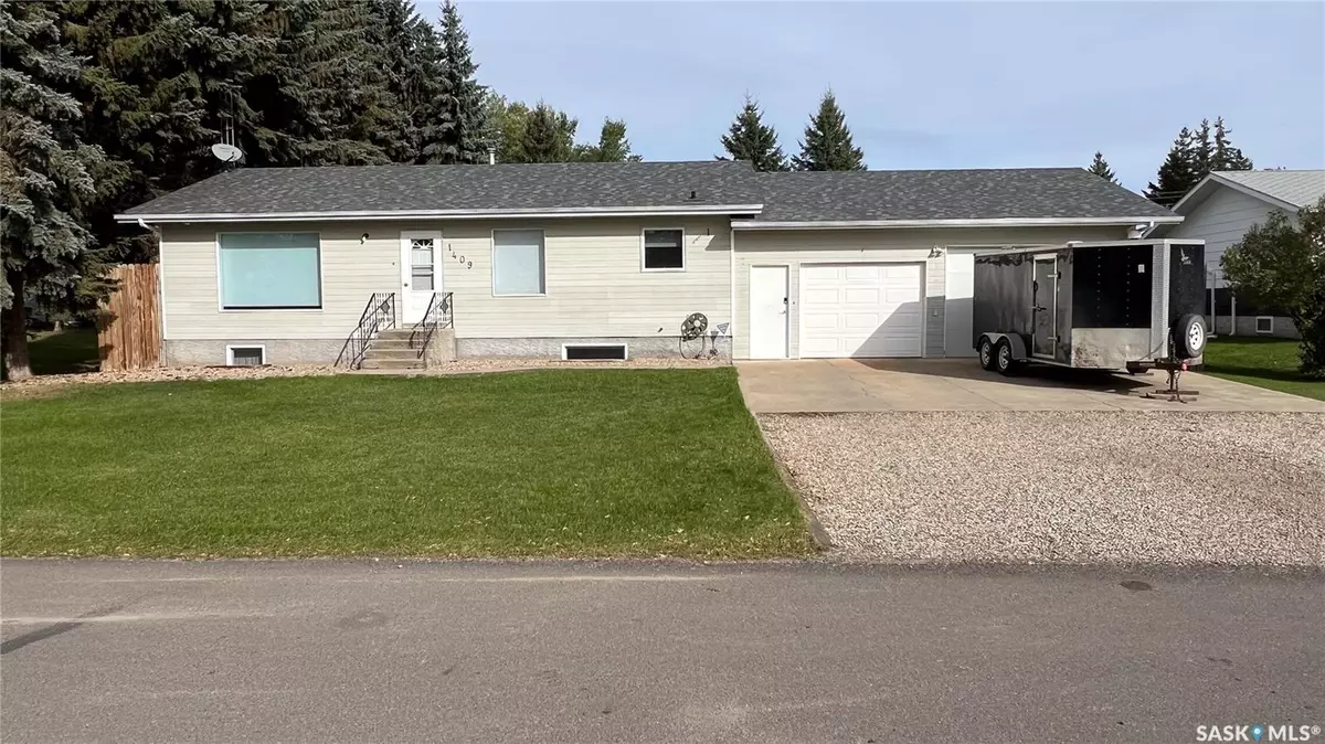 Edam, SK S0M 0V0,1409 3rd AVENUE