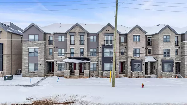 Oakville, ON L6H 0Y7,3373 Sixth LN