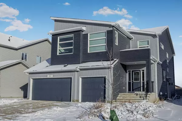 Chestermere, AB T1X 0L3,393 Dawson CIR