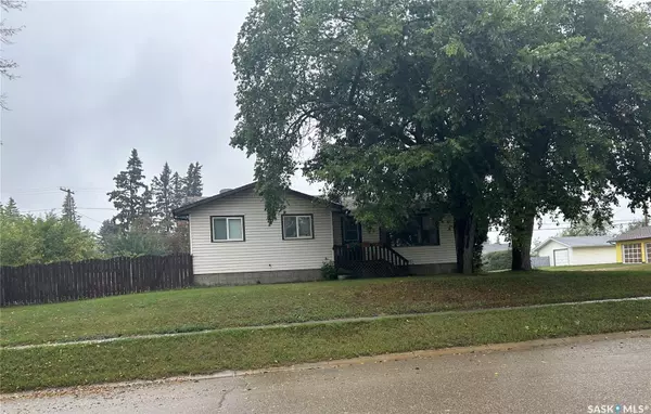 412 2nd AVENUE E, Shellbrook, SK S0J 2E0