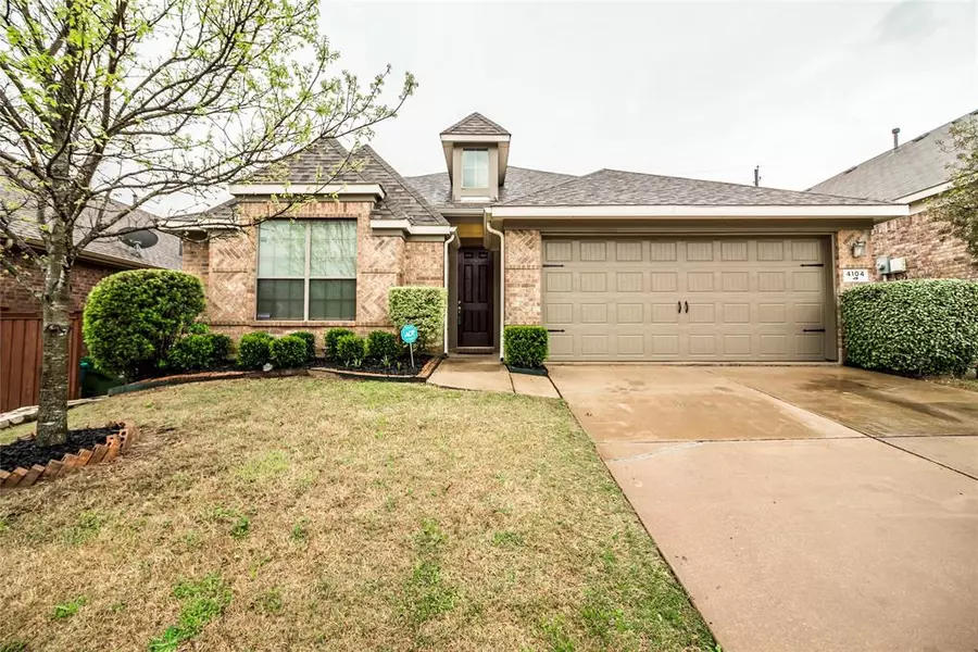 4104 Mustang Avenue, Sachse, TX 75048