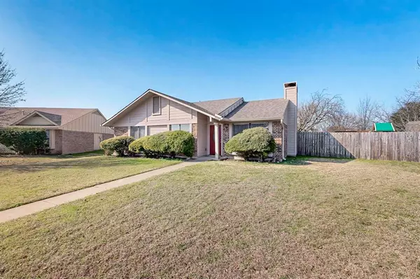 1131 Willow Run Circle, Duncanville, TX 75137