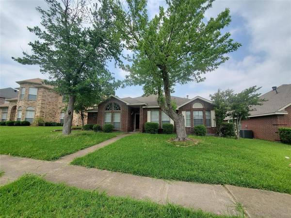 6914 George Brown Drive, Garland, TX 75043