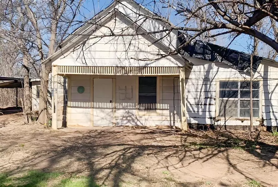 402 7th Street, Tuscola, TX 79562