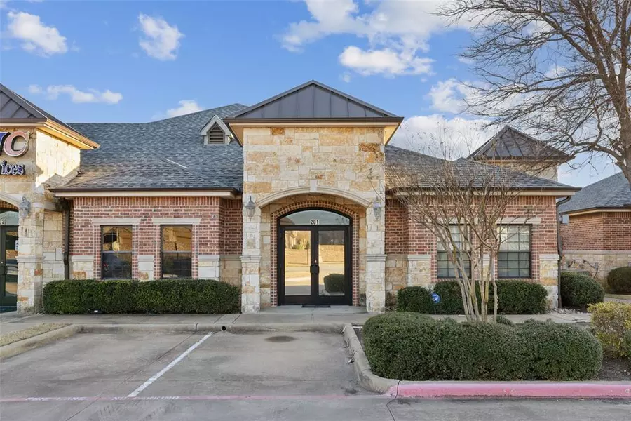 4686 Mcdermott Road #201, Plano, TX 75024