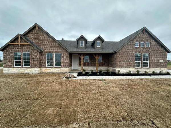 3114 White Oak Road, Oak Ridge, TX 75160