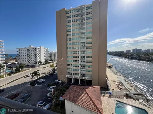 Hollywood, FL 33019,1400 S Ocean Dr  #707