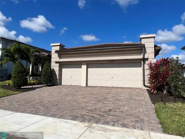 Parkland, FL 33076,10547 N Lago Vista Cir