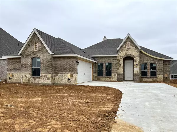 38 Harrier Street, Joshua, TX 76058