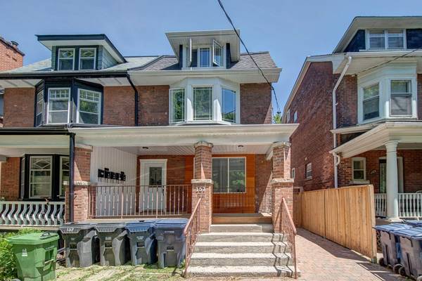 157 Walmer RD ##1-Basement, Toronto C02, ON M5R 2X8