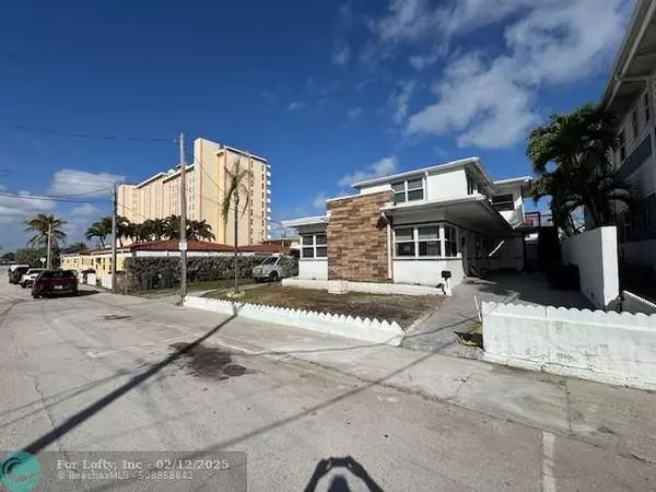 319 Georgia St, Hollywood, FL 33019