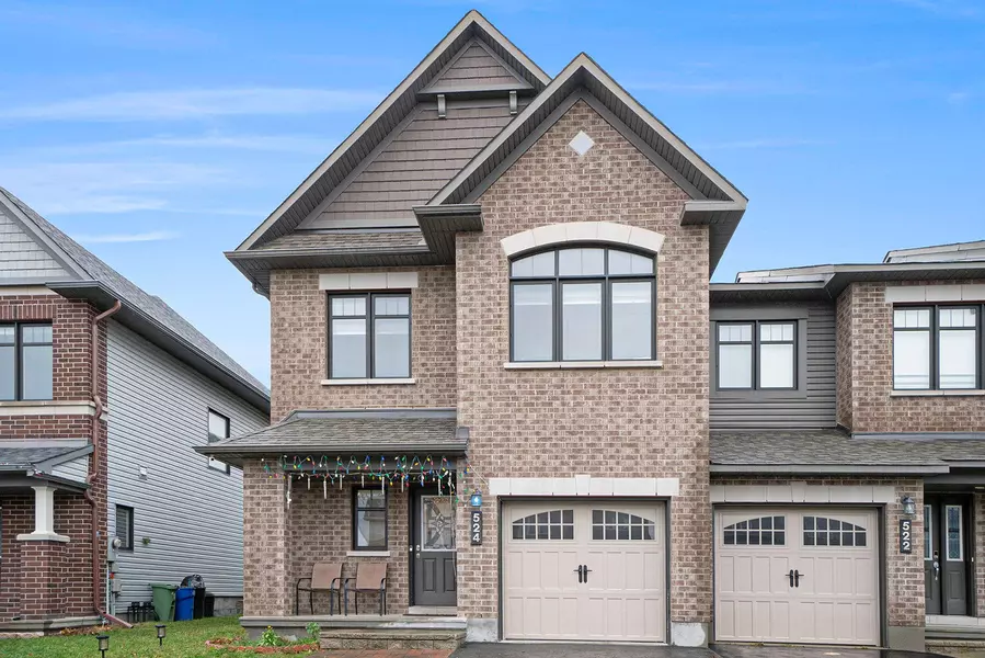 524 Paine AVE, Kanata, ON K2S 1B9