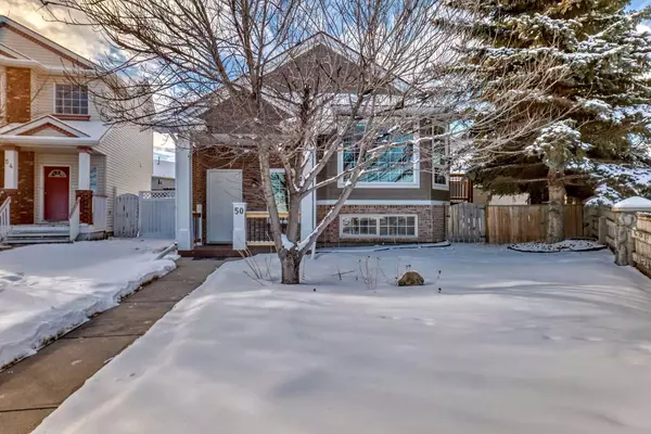 50 Somercrest CIR SW, Calgary, AB T2Y 3H2