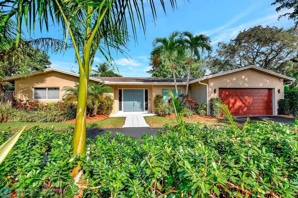 5901 SW 17th St, Plantation, FL 33317