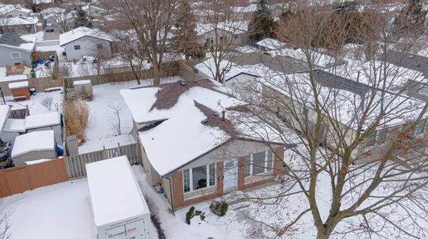 41 Fennell CRES, London, ON N6E 2E2