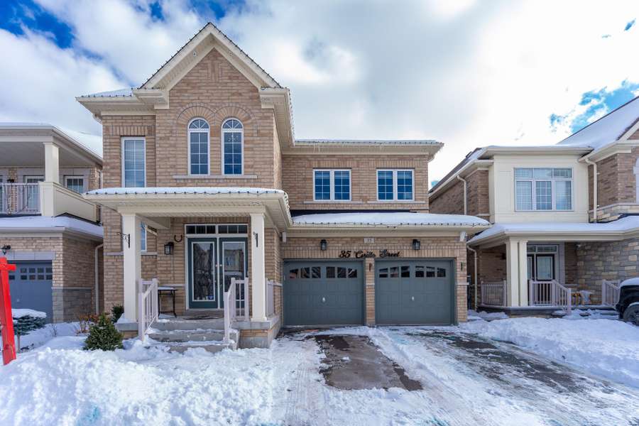 35 Cirillo ST, Brampton, ON L6X 4N5