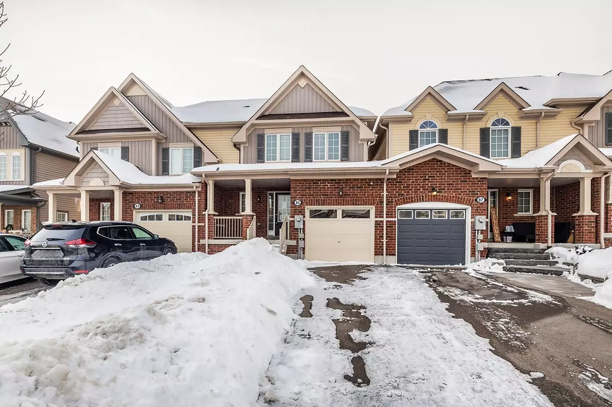 Clarington, ON L1C 0N9,85 Sidney Rundle AVE