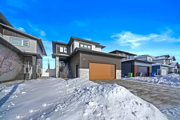 117 Longmire Close, Red Deer, AB T4R 0T1