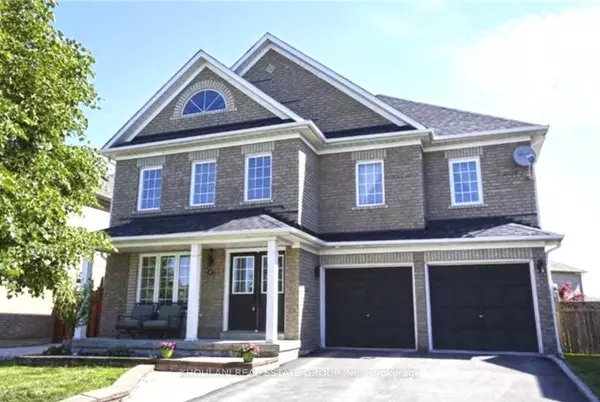 17 Whitford CT, Brampton, ON L6R 2S2