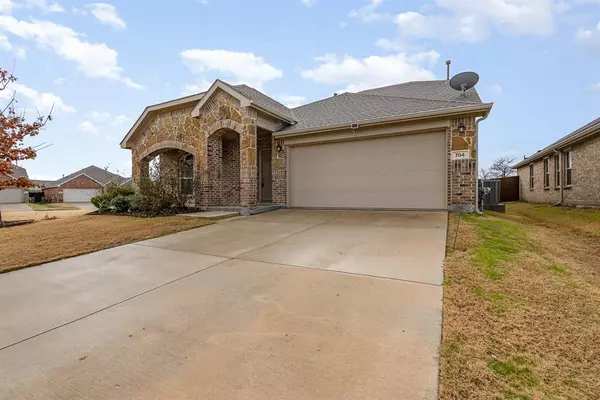 Arlington, TX 76002,704 Grassland Way