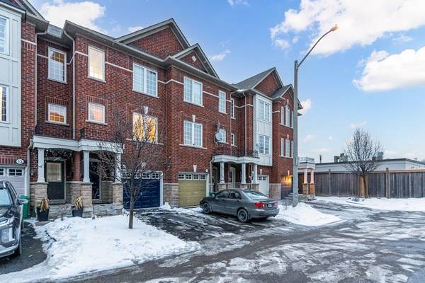 17 Rock Haven LN, Brampton, ON L6X 0H2