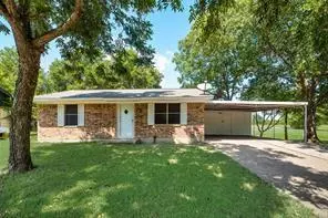 111 Silver Trail, Kaufman, TX 75142