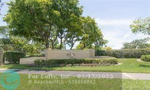 671 Cypress Lake Blvd  #I21, Pompano Beach, FL 33064