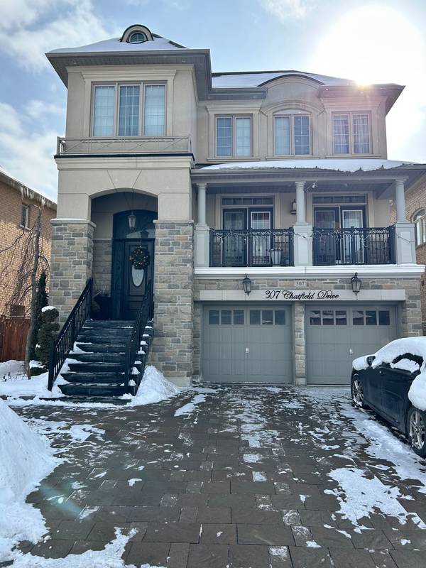 307 Chatfield DR, Vaughan, ON L4H 3R7