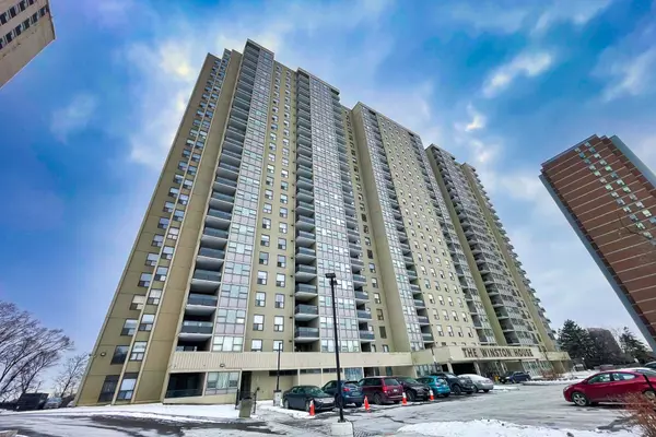 75 Emmett AVE #1815, Toronto W04, ON M6M 5A7