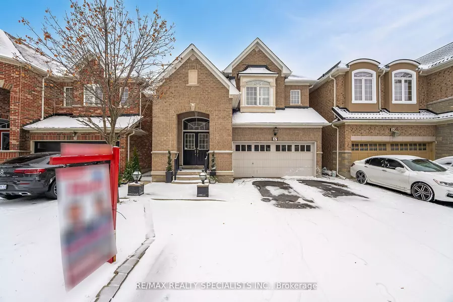 37 Everingham CIR, Brampton, ON L6R 0R7