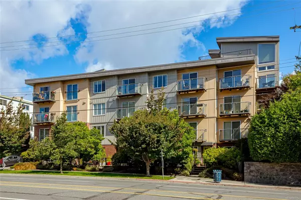 356 Gorge Rd E #306, Victoria, BC V8T 2W2