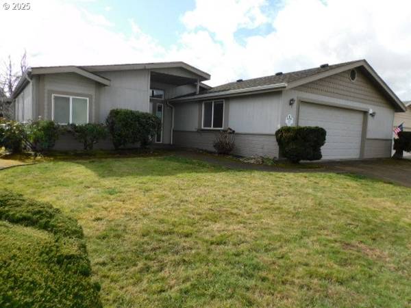 121 TYSON DR, Cottage Grove, OR 97424