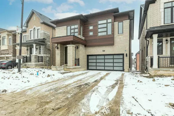 Brampton, ON L6R 4E8,33 Keyworth CRES