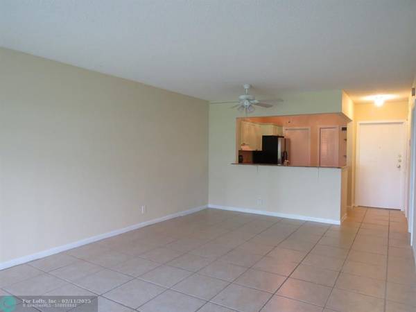 Pompano Beach, FL 33062,1500 S Ocean Blvd  #102