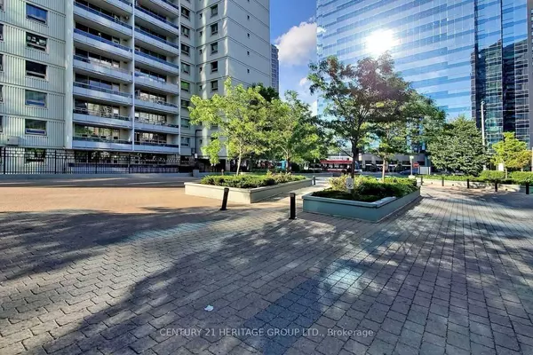 Toronto C07, ON M2M 0B1,5740 Yonge ST #2206