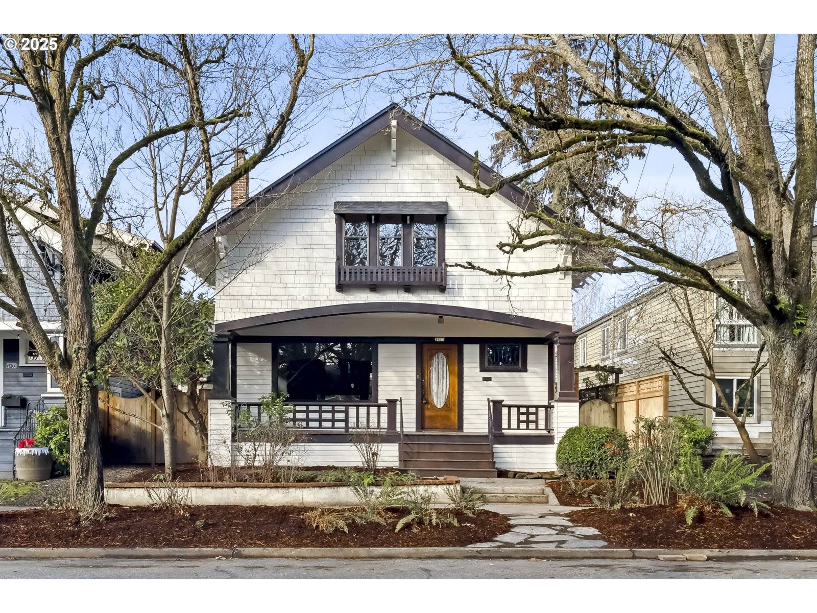 2411 NE 7TH AVE, Portland, OR 97212