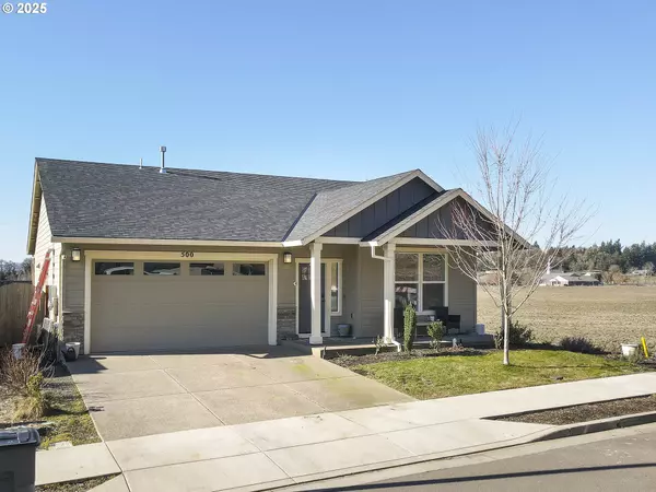 500 MERLOT ST, Amity, OR 97101