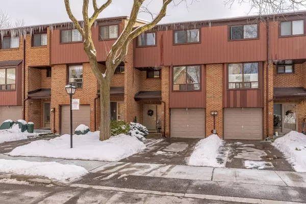 19 Wagon Trail WAY, Toronto C15, ON M2J 4V4