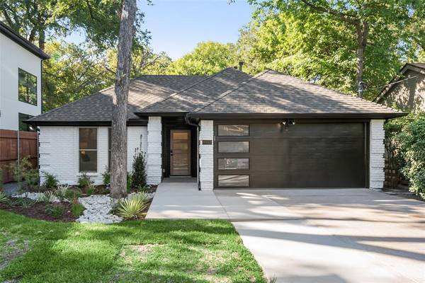 8807 Eustis Avenue,  Dallas,  TX 75218