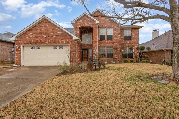 4752 Calder Drive, Grand Prairie, TX 75052