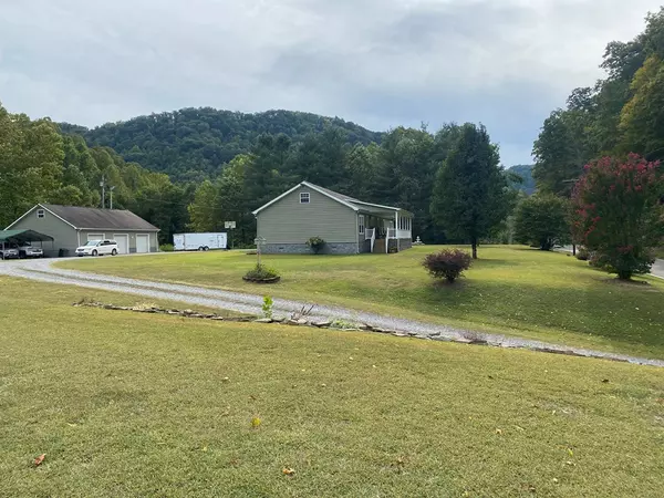 Whitewood, VA 24657,15382 Dismal River Rd