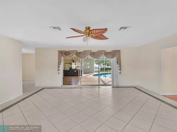 Deerfield Beach, FL 33441,1214 SE 12th Ter