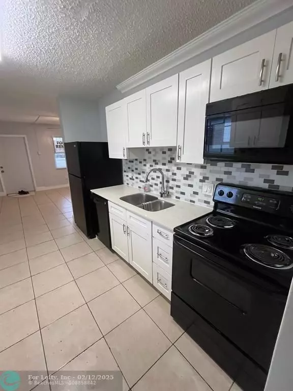 Pompano Beach, FL 33069,2856 NW 4th Ct