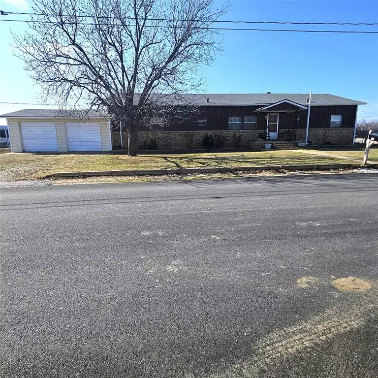 Breckenridge, TX 76424,615 N Harvey Street