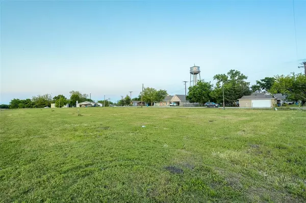 Josephine, TX 75173,102 E Hubbard Road