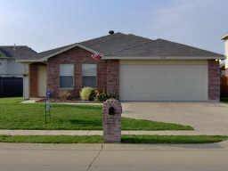 8133 Montecito Drive, Denton, TX 76210