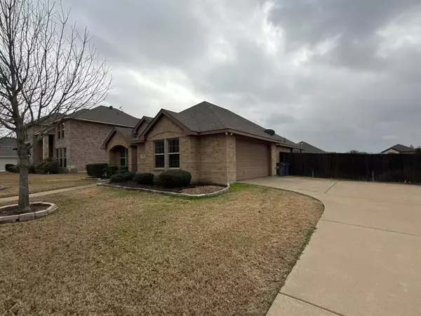 Glenn Heights, TX 75154,916 Mockingbird Lane