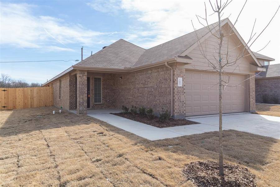 1603 Dove Circle, Ennis, TX 75119