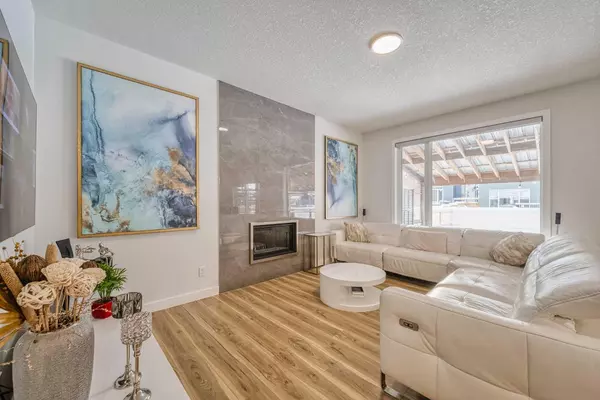 Calgary, AB T3P 1J8,41 Evansfield MNR NW